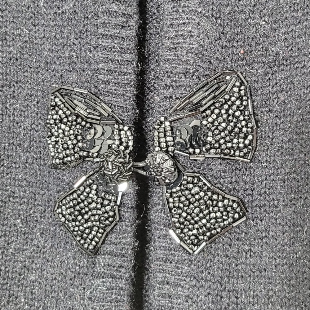 Vintage Womens Cardigan Sweater Fine Knit Beaded Button Detail Bows Long Sleeve - Picture 2 of 6
